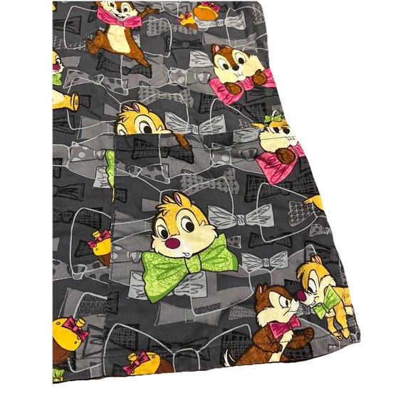 Disney Chip ‘n Dale Scrub Top Women’s Small Gray Cartoon Bow Tie Print V-Neck - Picture 3 of 6
